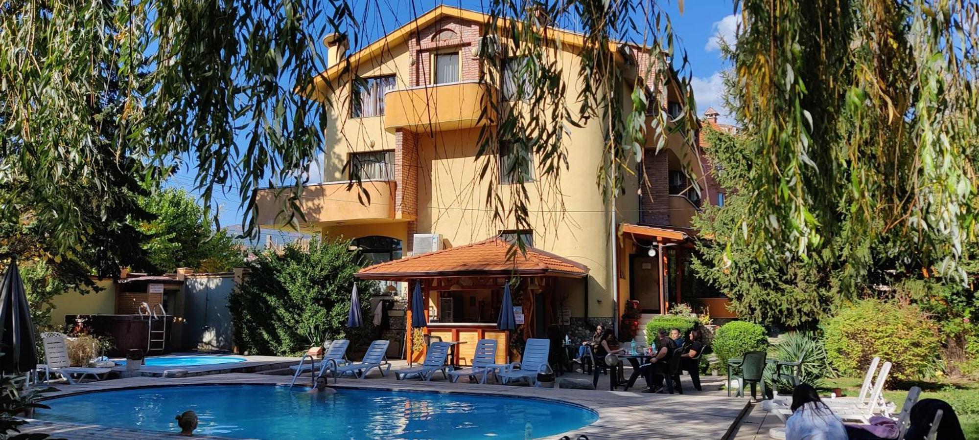 Family Hotel IV Velingrad Eksteriør billede